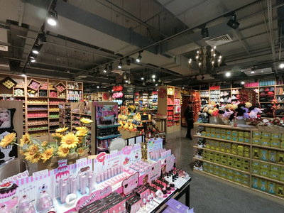 全球快時(shí)尚百貨QUICK FLASH 快閃客實(shí)體店一覽